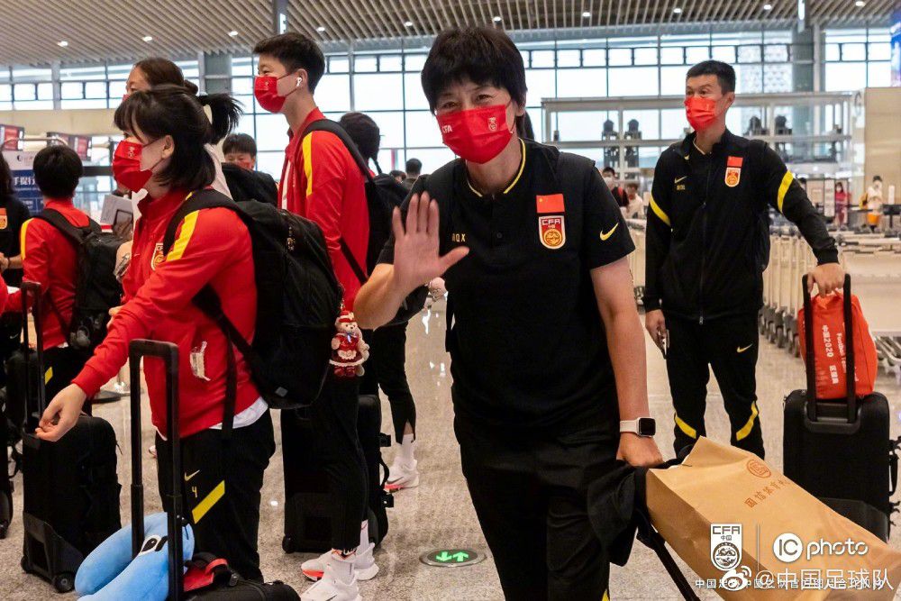 报道称，尤文图斯需要在冬窗补强中场，让阵容更加完整，从而与国米竞争意甲冠军。
